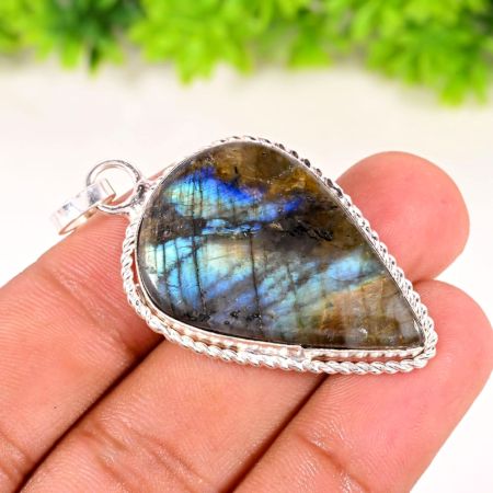 Silver Plated Brass Pear Shaped Labradorite Necklace for Women